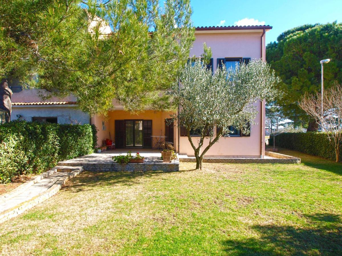 Apartment Josip 2011 Fažana Eksteriør billede